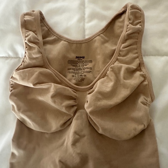 NWOB MED.SKIMS SEAMLESS SCULPT SCOOP MECK BODYSUIT - Picture 8 of 9